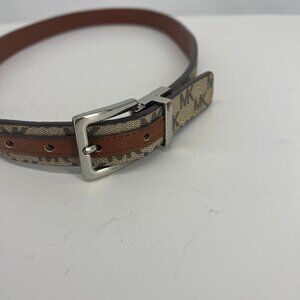 Michael Kors Women's Thin Twist Reversible Belt (32"-36")
